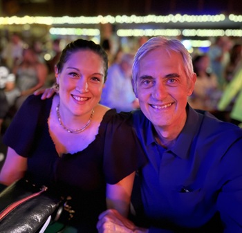 https://suehawkes.com/wp-content/uploads/2025/08/IMG_0855-Copy.jpg